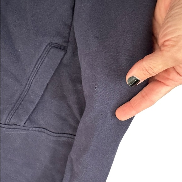 Lululemon Funnel Navy Blue Sweatshirt Pullover Pocket
A218 - Picture 5 of 6